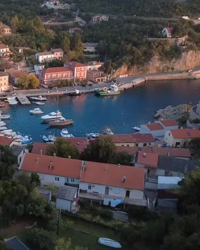 Apartmani Jablanac – pogled na more s terase, smještaj Kvarner Adventures